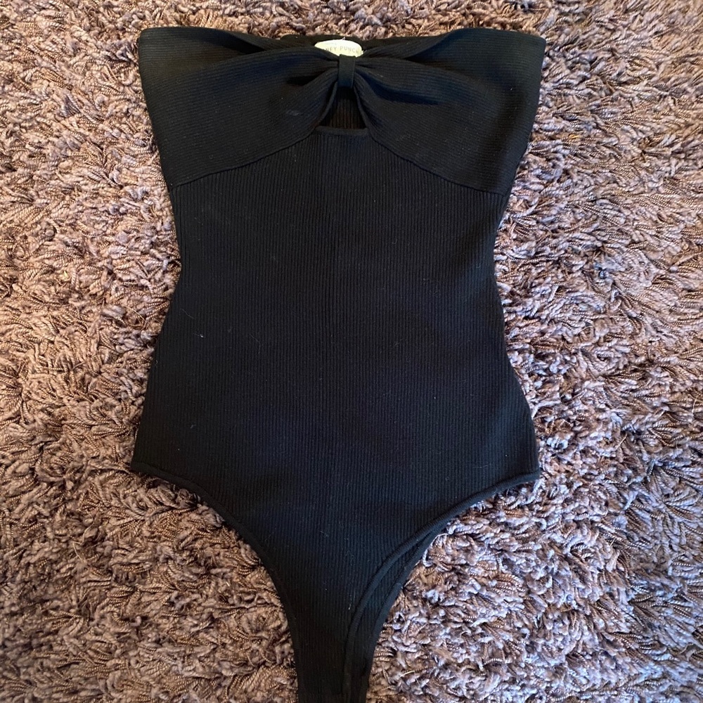 STRAPLESS KNOT TIE BODY SUIT